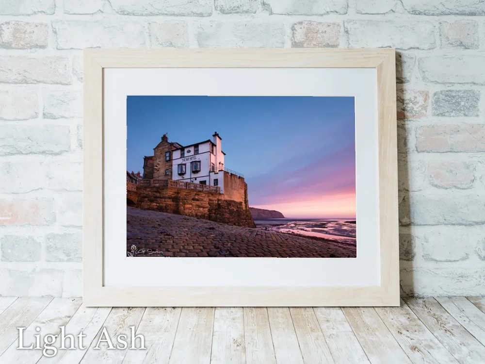 Bay Hotel Robin Hood's Bay 5 Bay Hotel Robin Hood's Bay - Light-Ash-Landscape-Frame