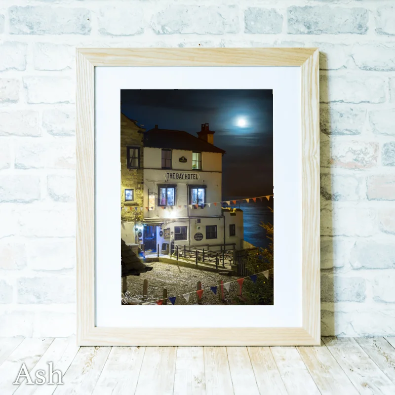 Bay Hotel Super Moonrise 4 Bay Hotel Super Moonrise - Ash-Portrait-Frame