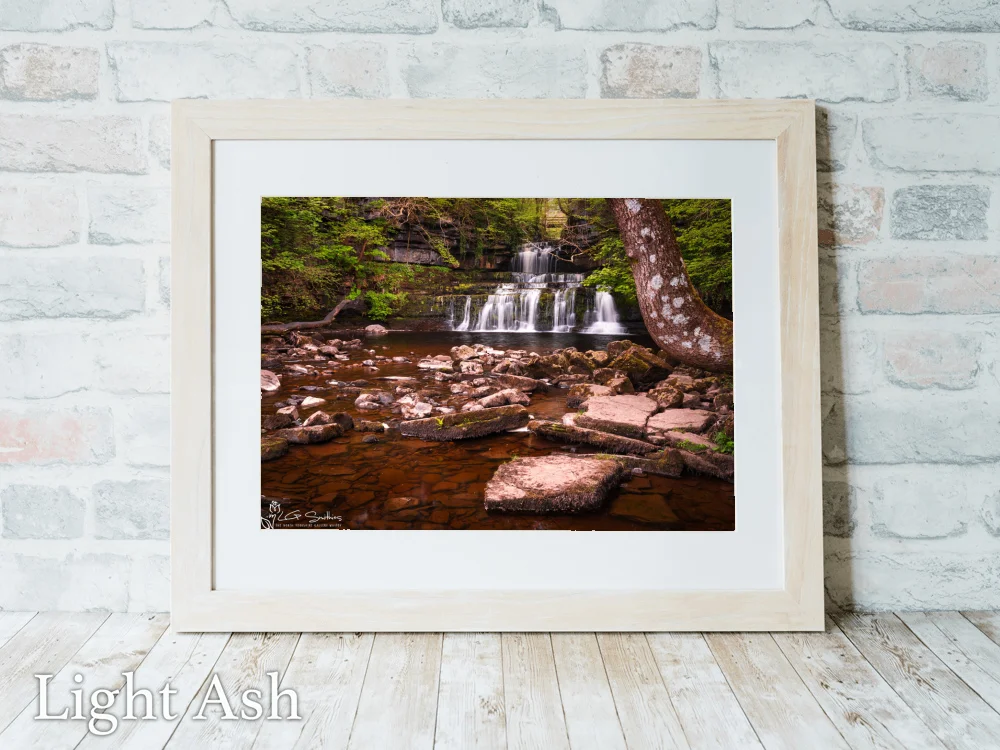 Cotter Force Hawes 5 Cotter Force Hawes - Light-Ash-Landscape-Frame