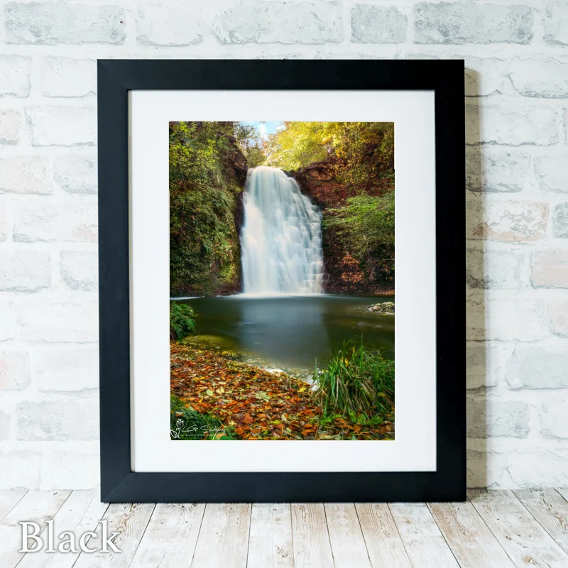 Falling Foss 3 Falling Foss - Black-Portrait-Frame