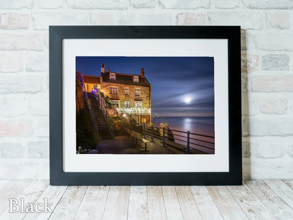 Robin Hood's Bay December 6 Robin Hood's Bay December - Black-Landscape-Frame