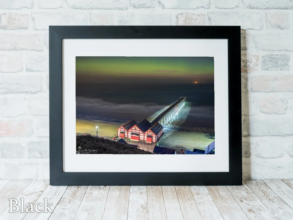 Saltburn Northern Lights 6 Saltburn Northern Lights - Black-Landscape-Frame