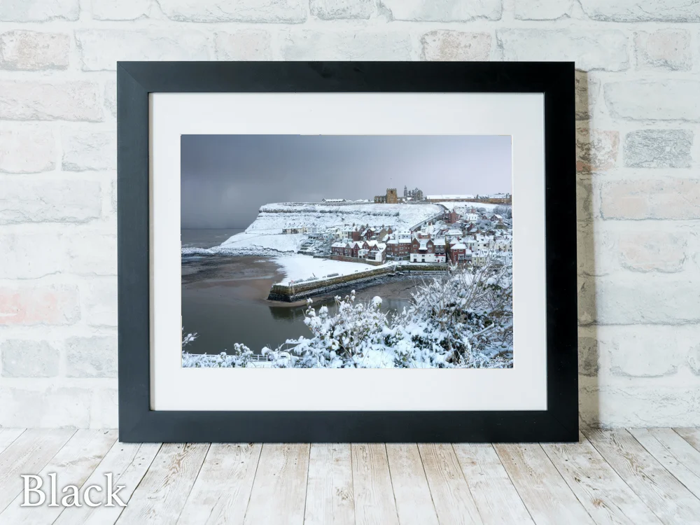 Tate Hill Whitby In The Snow 6 Tate Hill Whitby In The Snow - Black-Landscape-Frame