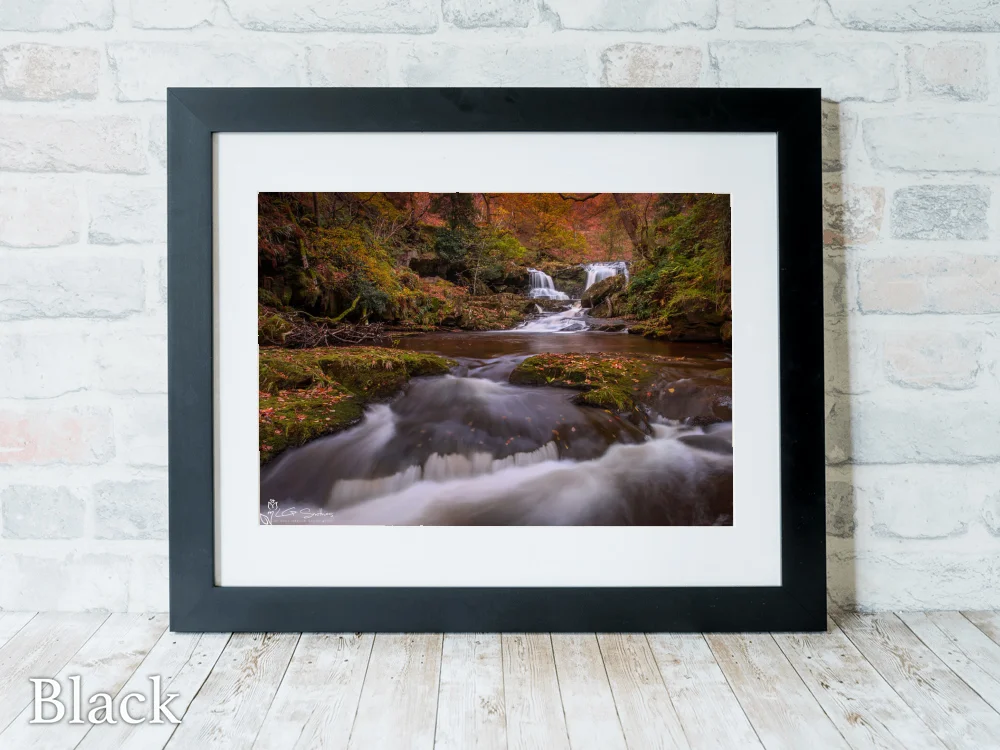 Water Arc Foss 6 Water Arc Foss - Black-Landscape-Frame